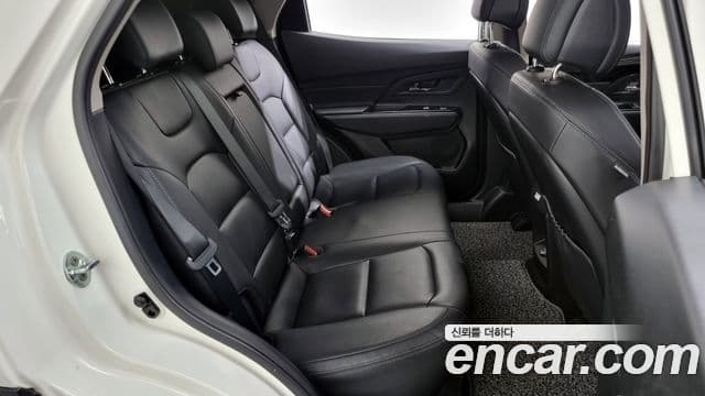 KG모빌리티(SsangYong) Beautiful Korando бензин 1.5 4WD C7, 2022 13