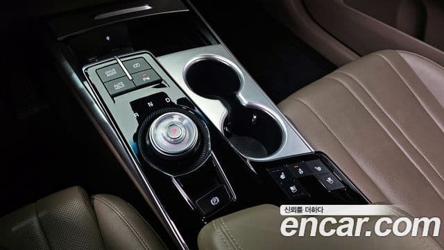 Kia K8 гибрид Noblesse, 2022 9