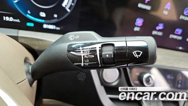 Kia K8 гибрид Noblesse, 2022 17