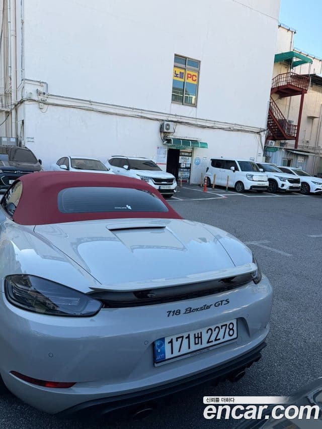 Porsche 718 Boxster 4.0 GTS, 2022 9