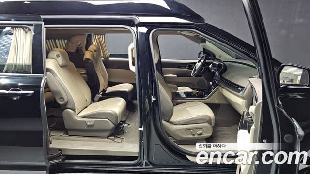 Kia Carnival 4세대 Signature, 2021 12