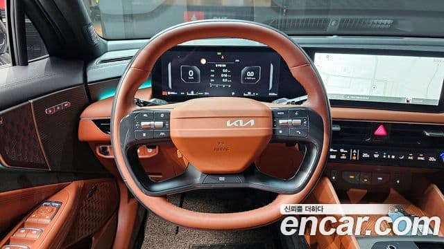 Kia The / новый New K8 гибрид Noblesse, 2025 13