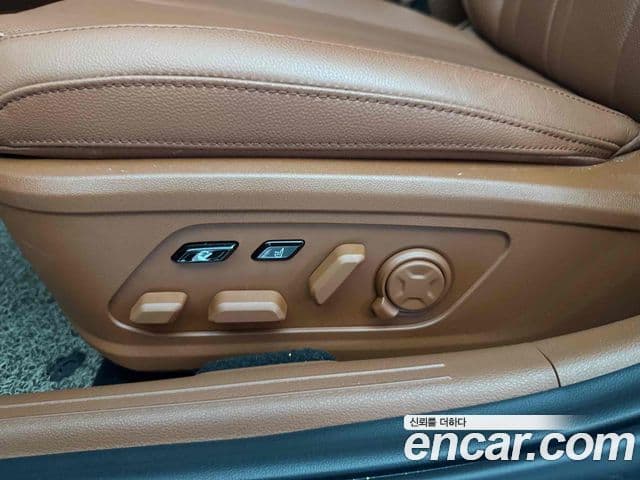 Kia The / новый New K8 гибрид Noblesse, 2025 15