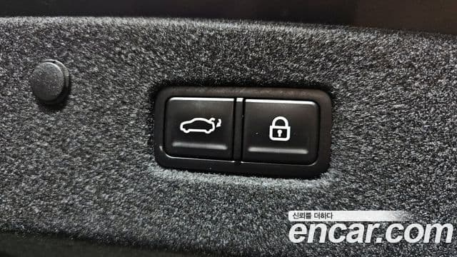 Kia The / новый New K8 гибрид Noblesse, 2025 20