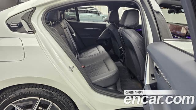 BMW 5시리즈 (G60) 520i M Sport, 2025 12