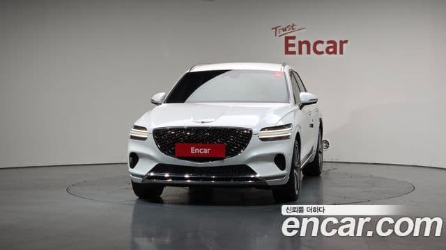 Genesis GV70, 2021 3