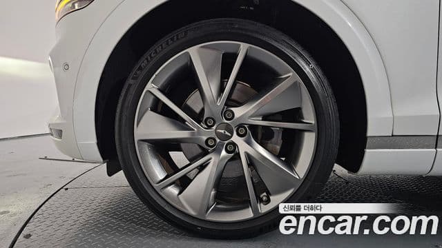 Genesis GV70, 2021 все фото