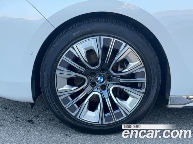 BMW 7시리즈 (G70) 740d xDrive Design Pure Excellence, 2023 все фото