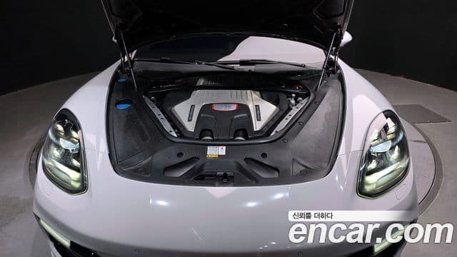 Porsche Panamera (971) 4.0 GTS, 2019 6