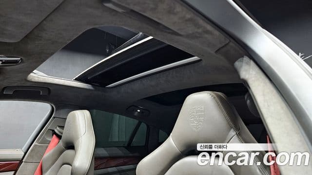 Porsche Panamera (971) 4.0 GTS, 2019 19