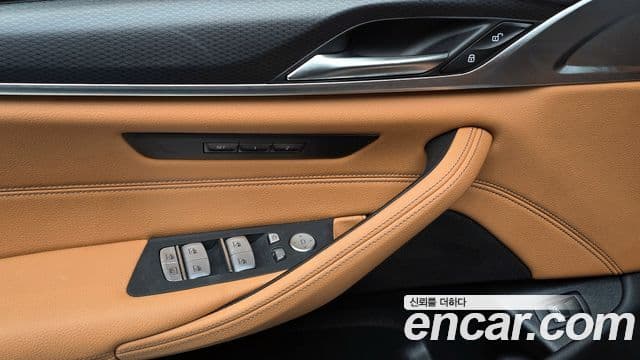 BMW 5시리즈 (G30) 520i M Sport, 2023 18