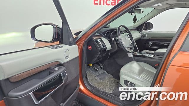 Land Rover Discovery 5 Luxury, 2017 10