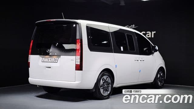 Hyundai Staria Modern, 2022 2