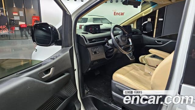 Hyundai Staria Modern, 2022 10