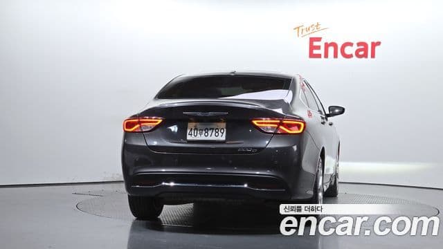크라이슬러 200 2세대 2.4 C, 2015 4