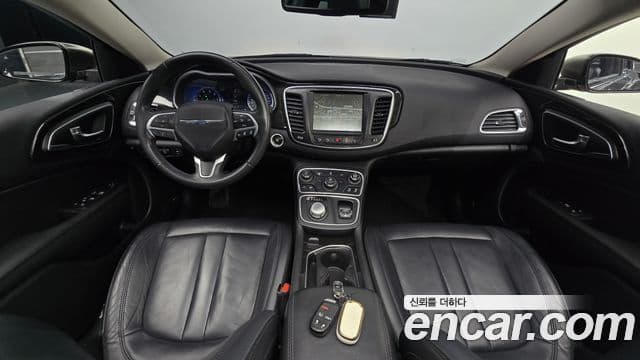 크라이슬러 200 2세대 2.4 C, 2015 7