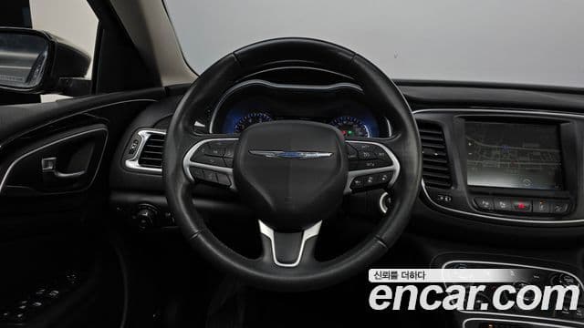 크라이슬러 200 2세대 2.4 C, 2015 13