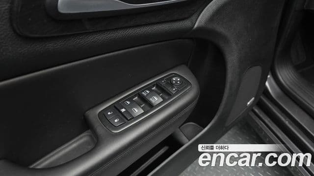 크라이슬러 200 2세대 2.4 C, 2015 17