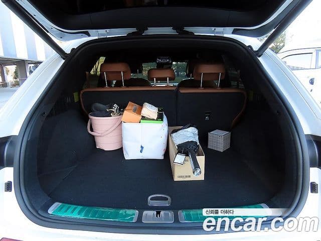 Genesis GV70, 2025 16