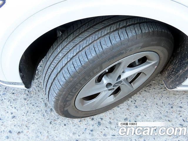 Genesis GV70, 2025 20