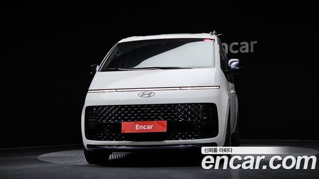 Hyundai Staria Inspiration, 2025 3