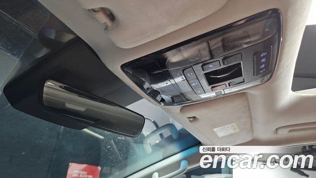 Hyundai Staria Inspiration, 2025 15