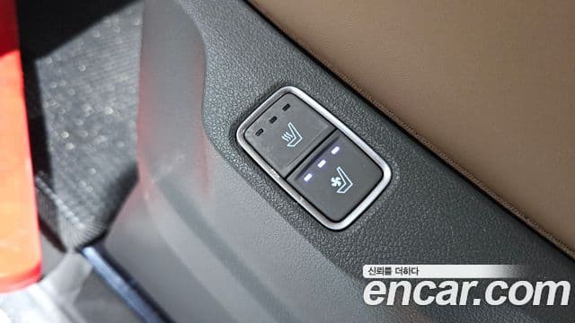 Hyundai Staria Inspiration, 2025 18