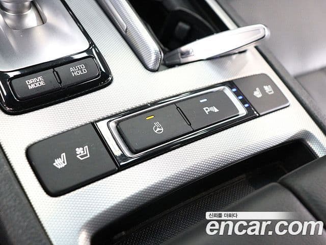 Genesis G80 Luxury, 2017 10