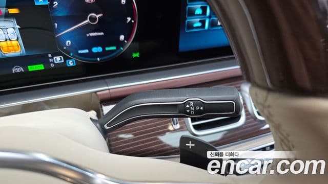 Mercedes-Benz GLS-класс X167 Maybach GLS600 4MATIC MANUFAKTUR, 2023 9