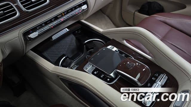 Mercedes-Benz GLS-класс X167 Maybach GLS600 4MATIC MANUFAKTUR, 2023 17