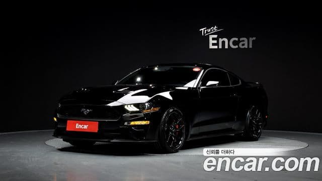 Ford Mustang купе, 2019 1