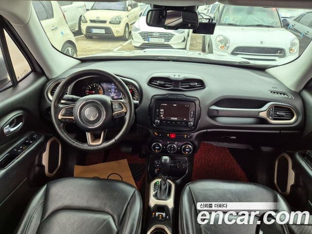 Jeep Renegade 2.0 дизель Limited AWD, 2015 7