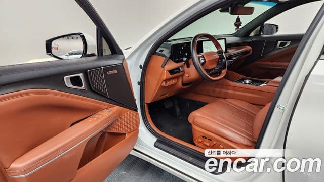 Kia The / новый New K8 Noblesse, 2025 10