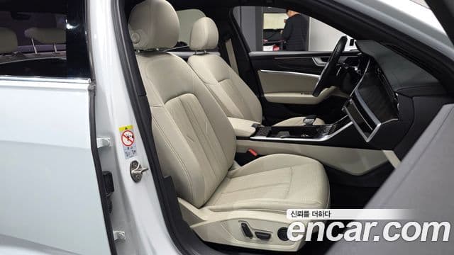 Audi A6 (C8) Premium, 2022 10