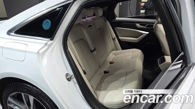 Audi A6 (C8) Premium, 2022 11