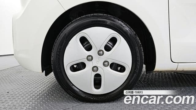 Kia The / новый New Ray Standard, 2022 все фото