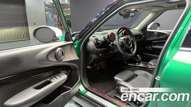 Mini Cooper 클럽맨 2세대, 2020 11