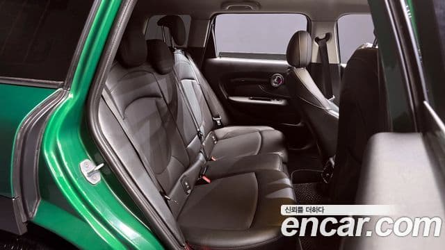 Mini Cooper 클럽맨 2세대, 2020 12