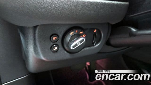 Mini Cooper 클럽맨 2세대, 2020 13