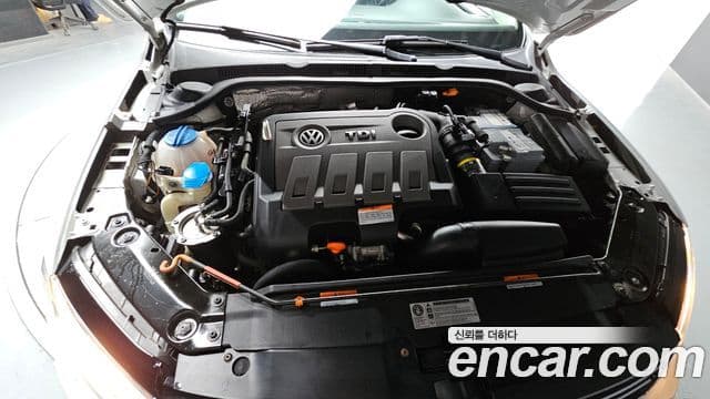 Volkswagen New Jetta 6세대, 2011 6