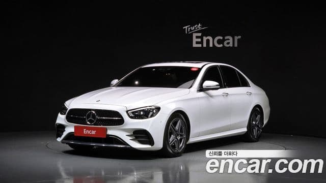 Mercedes-Benz E-класс W213 AMG Line, 2023 1