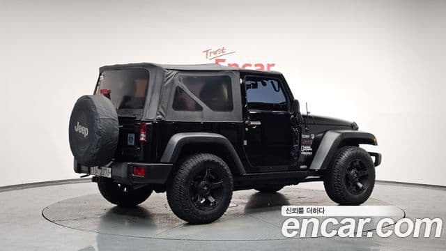 Jeep Wrangler (JK) 2.8 дизель Rubicon 2도어, 2011 2