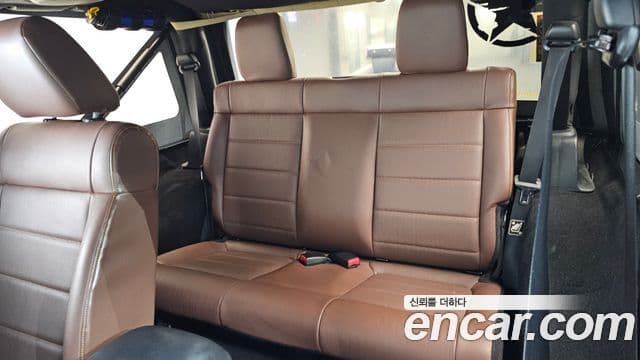 Jeep Wrangler (JK) 2.8 дизель Rubicon 2도어, 2011 12