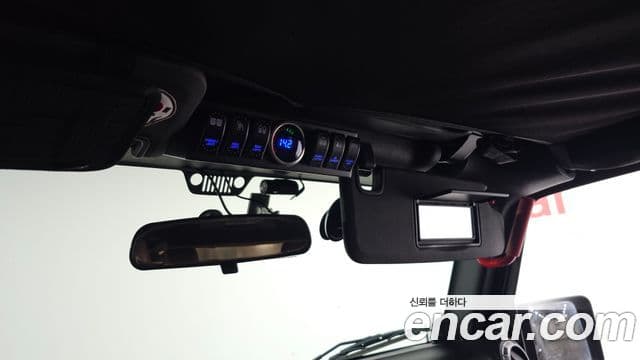 Jeep Wrangler (JK) 2.8 дизель Rubicon 2도어, 2011 19