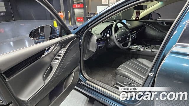 Genesis G80 (RG3) бензин 2.5 турбо AWD, 2023 11