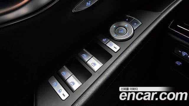 Genesis G80 (RG3) бензин 2.5 турбо AWD, 2023 16