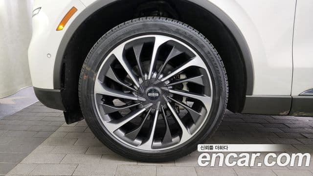 Lincoln Aviator 2세대 3.0 Reserve AWD, 2023 все фото