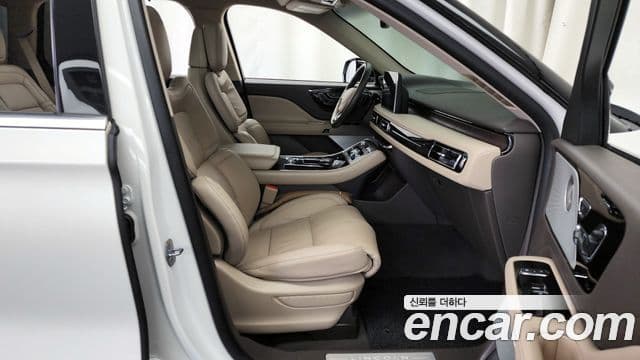 Lincoln Aviator 2세대 3.0 Reserve AWD, 2023 11