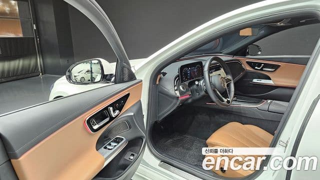 Mercedes-Benz E-класс W214 Avantgarde, 2024 11