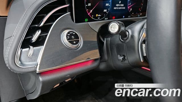 Mercedes-Benz E-класс W214 Avantgarde, 2024 17